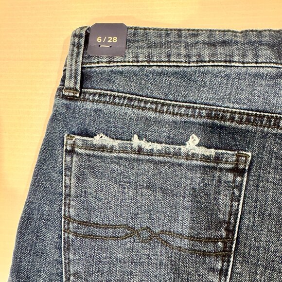 Lucky Brand "The Roll Up" Denim Jean Shorts Distressed Ripped sz 6 - Picture 7 of 7